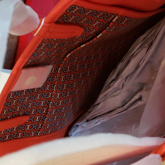 Gemini Tory Burch - Picture 4 of 12